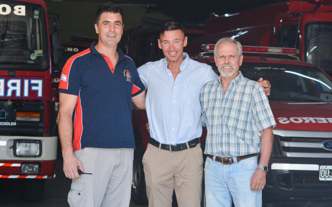 APORTE DE HANDIES A BOMBEROS
